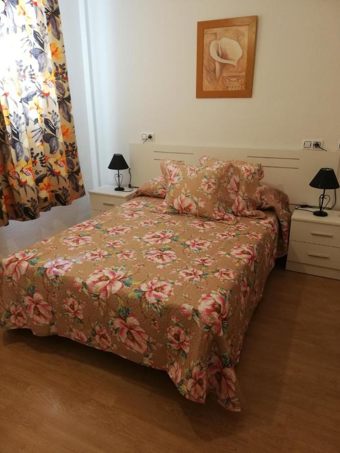 Apartamento En Primera Linea De Vera Playa Naturista! Exteriör bild