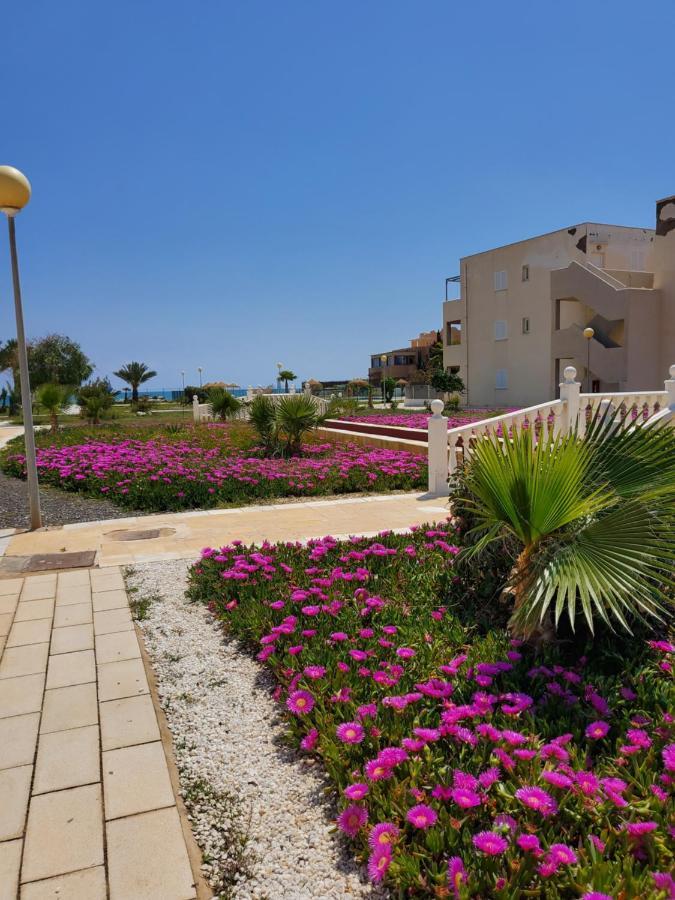 Apartamento En Primera Linea De Vera Playa Naturista! Exteriör bild
